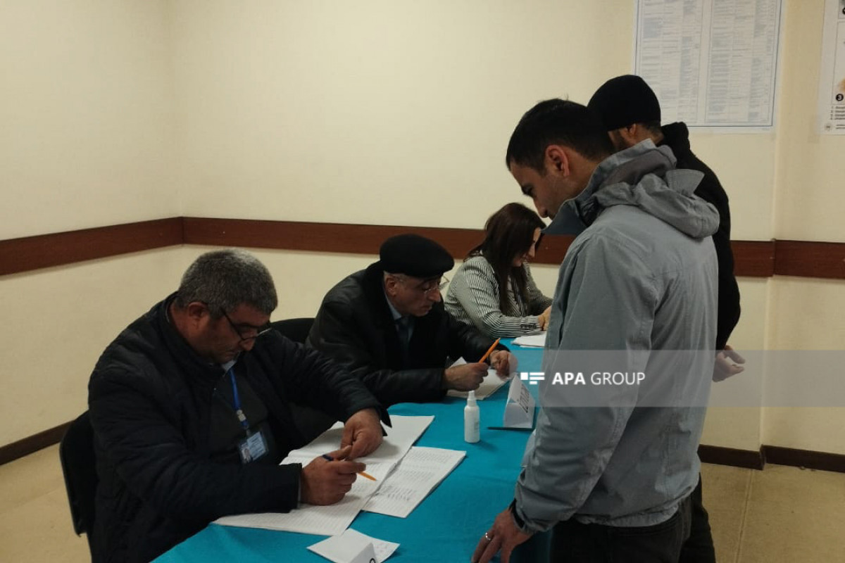 Представители ОБСЕ наблюдают за выборами в Шамахы