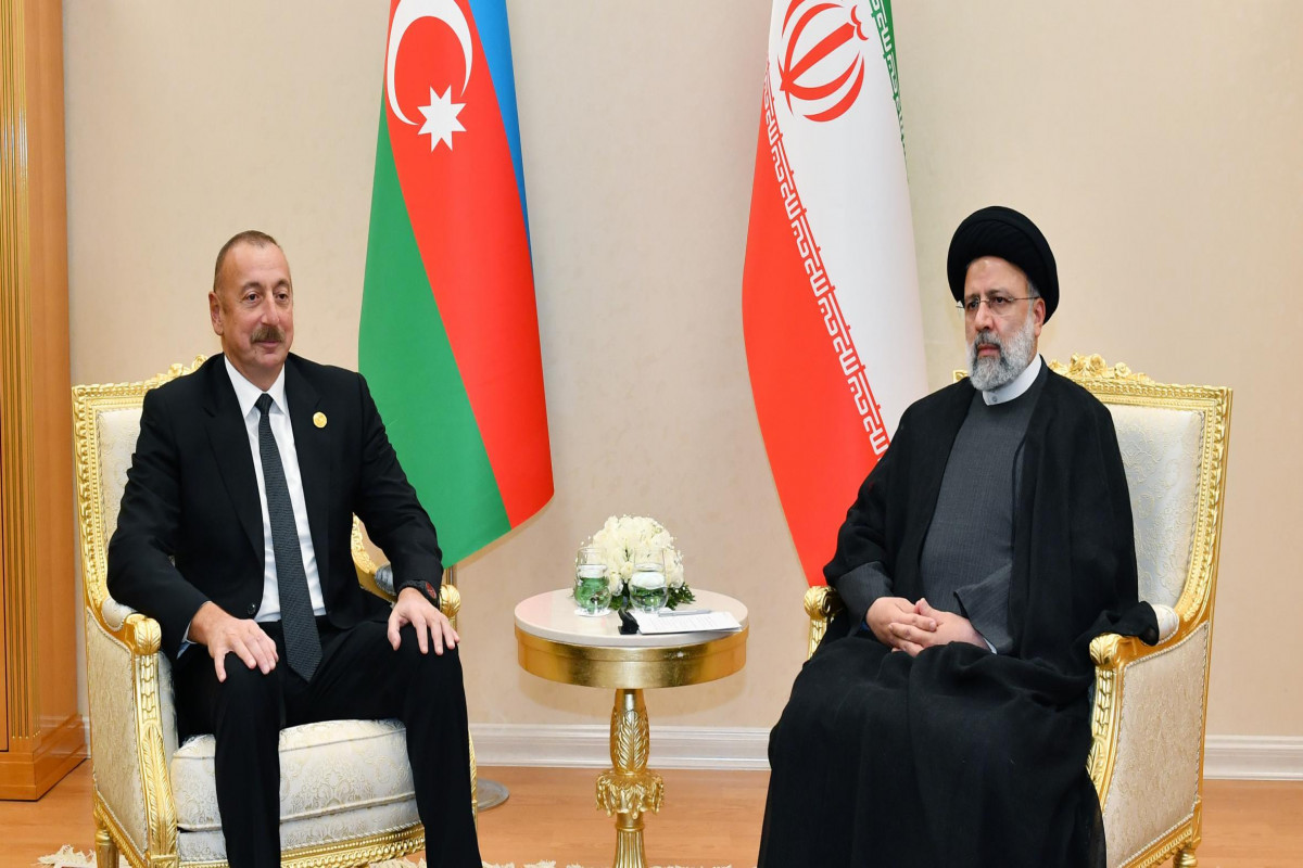 Президент Ирана поздравил Ильхама Алиева