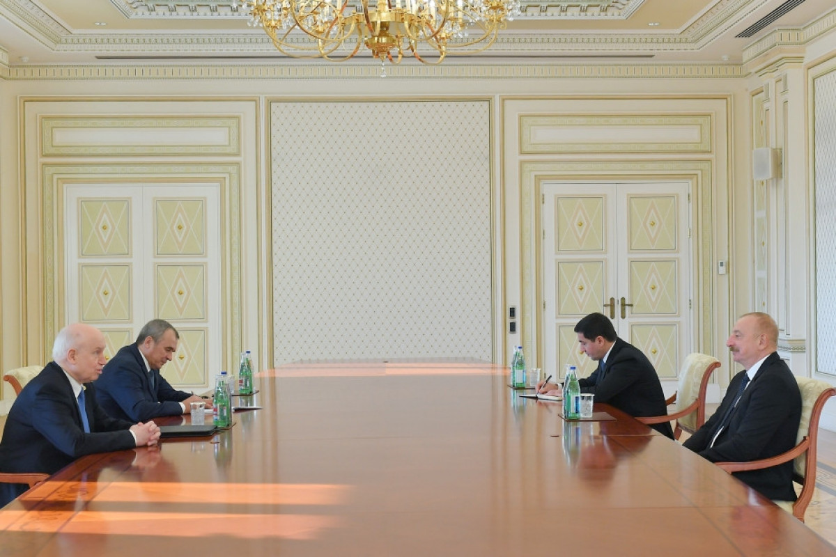 Президент Азербайджана принял генсека СНГ - ОБНОВЛЕНО 