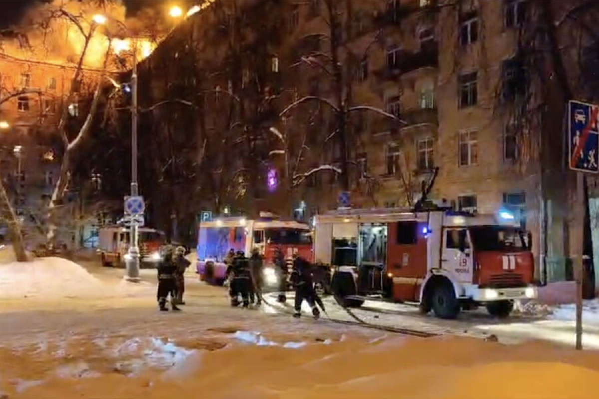 Пожар в многоэтажке на севере Москвы локализован, пострадали 10  человек-ФОТО-ВИДЕО-ОБНОВЛЕНО