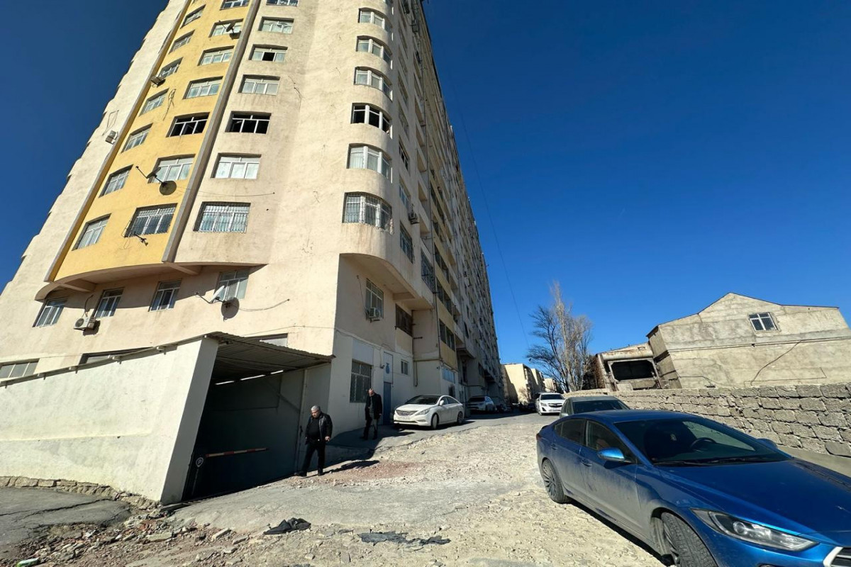 В оползневой зоне в Баку появились новые трещины - ФОТО 