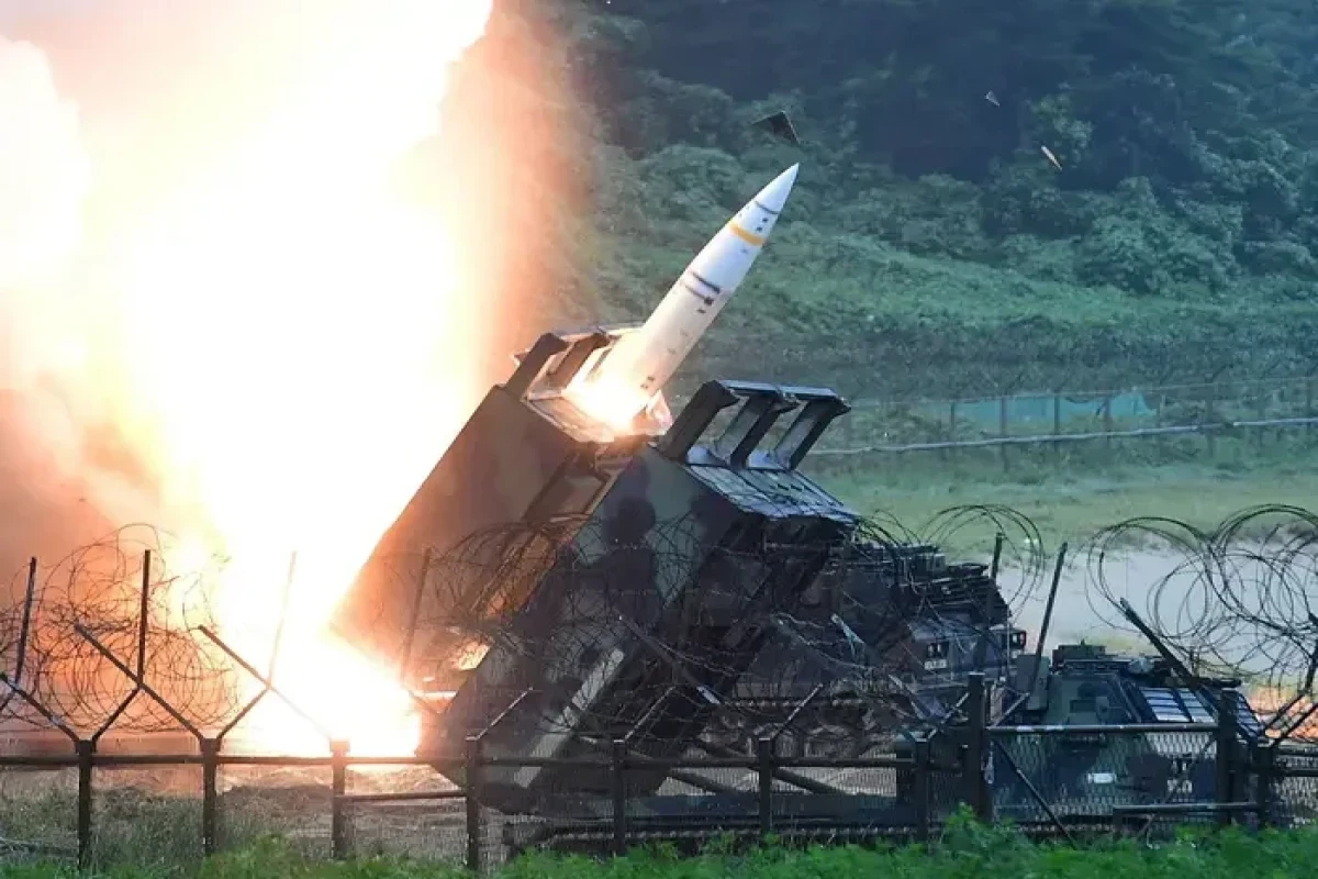 Зеленский заявил, что не смог договориться с США о поставках ракет ATACMS