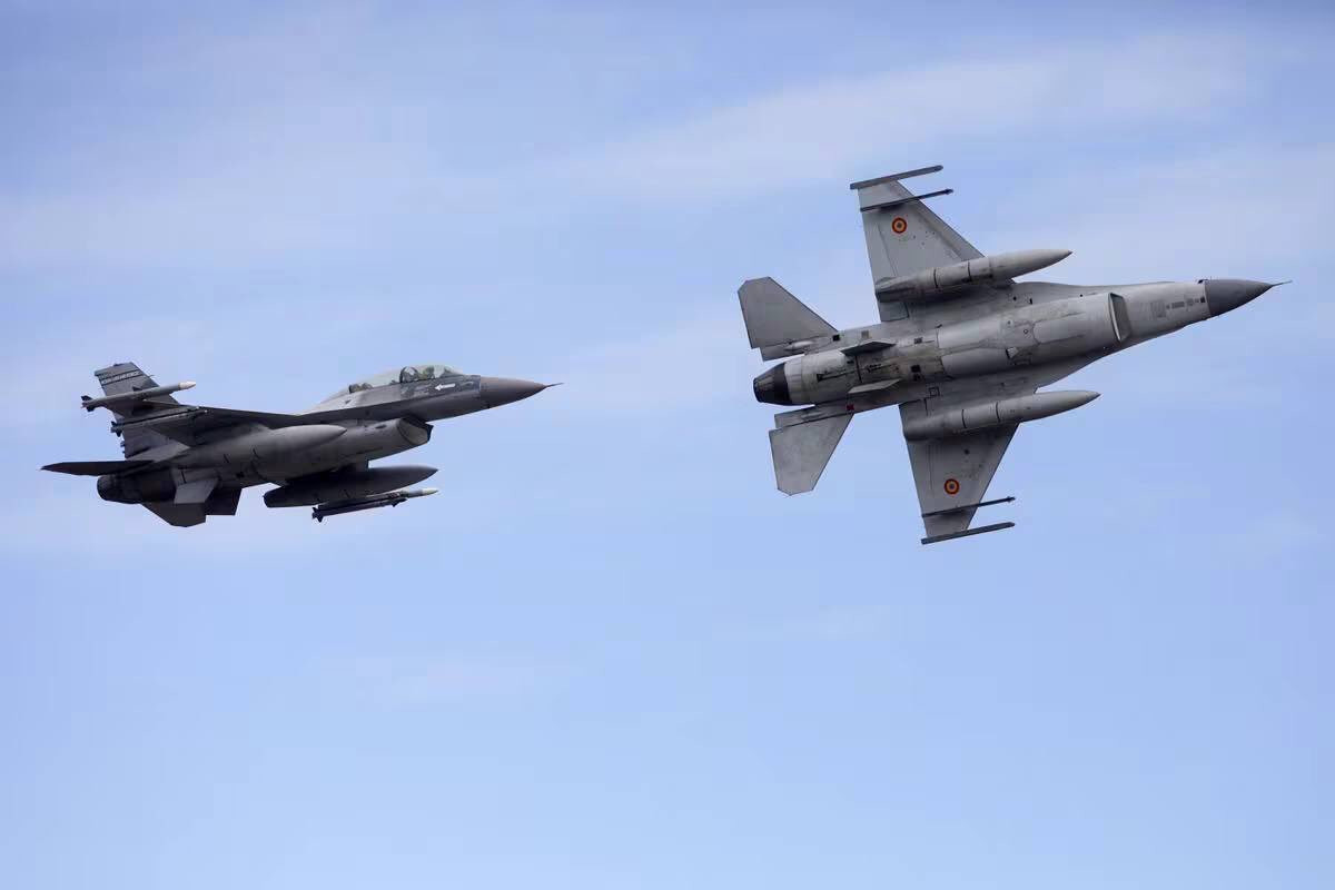 Минобороны Румынии подняло в воздух F-16 в ответ на атаку России по Одесской области
