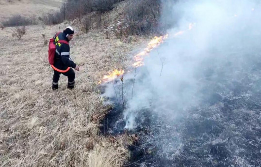 В Гусарском районе произошел пожар в горной местности -ФОТО-ВИДЕО 