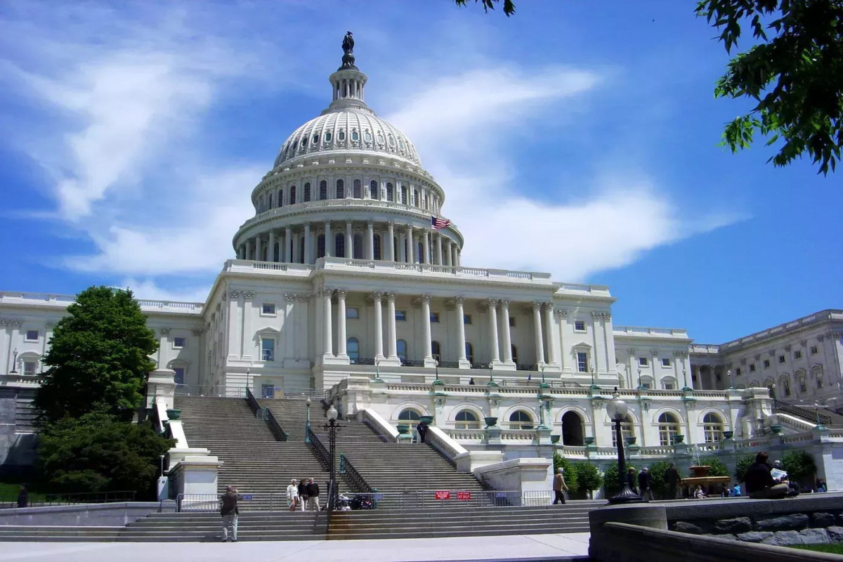 Сенат США проведет на этой неделе финальное голосование по пакету помощи Украине