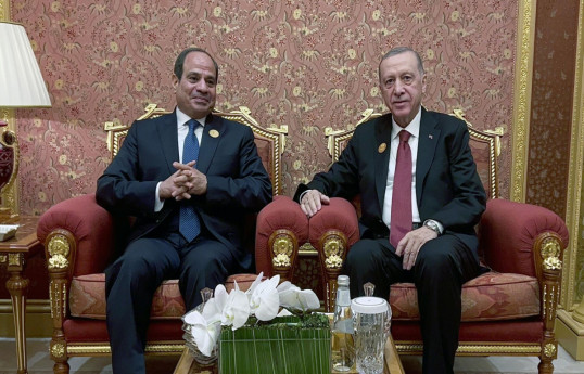 Состоялась встреча президентов Египта и Турции