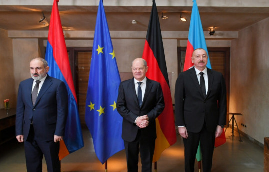 Шольц: Германия готова внести вклад в нормализацию азербайджано-армянских отношений