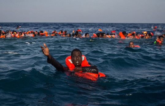 Французские службы спасли более 130 мигрантов
