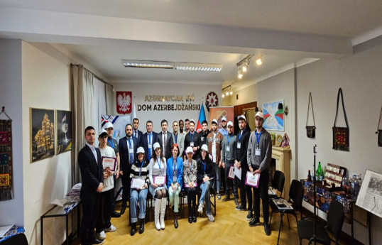 В Варшаве состоялся Карабахский форум азербайджано-польской молодежи - ФОТО 