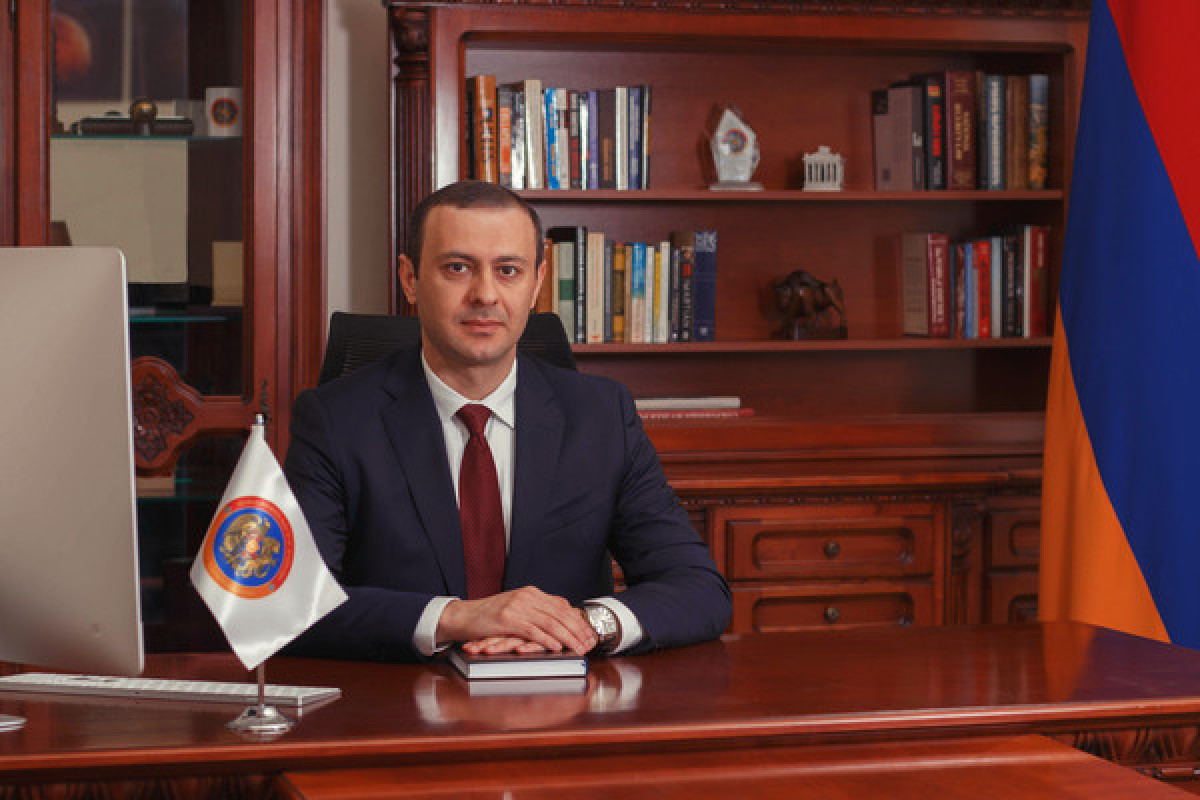 Григорян: Армения ищет для себя гарантии безопасности