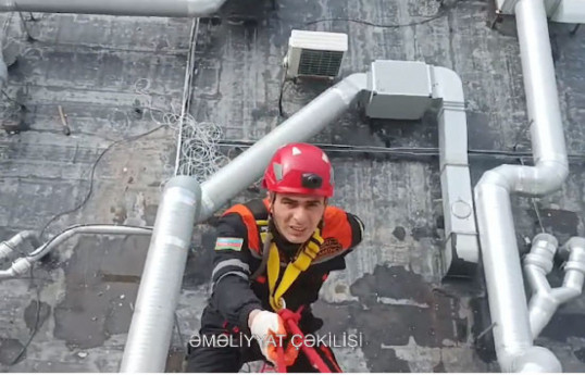 МЧС Азербайджана распространил кадры спасательной операции - ВИДЕО 