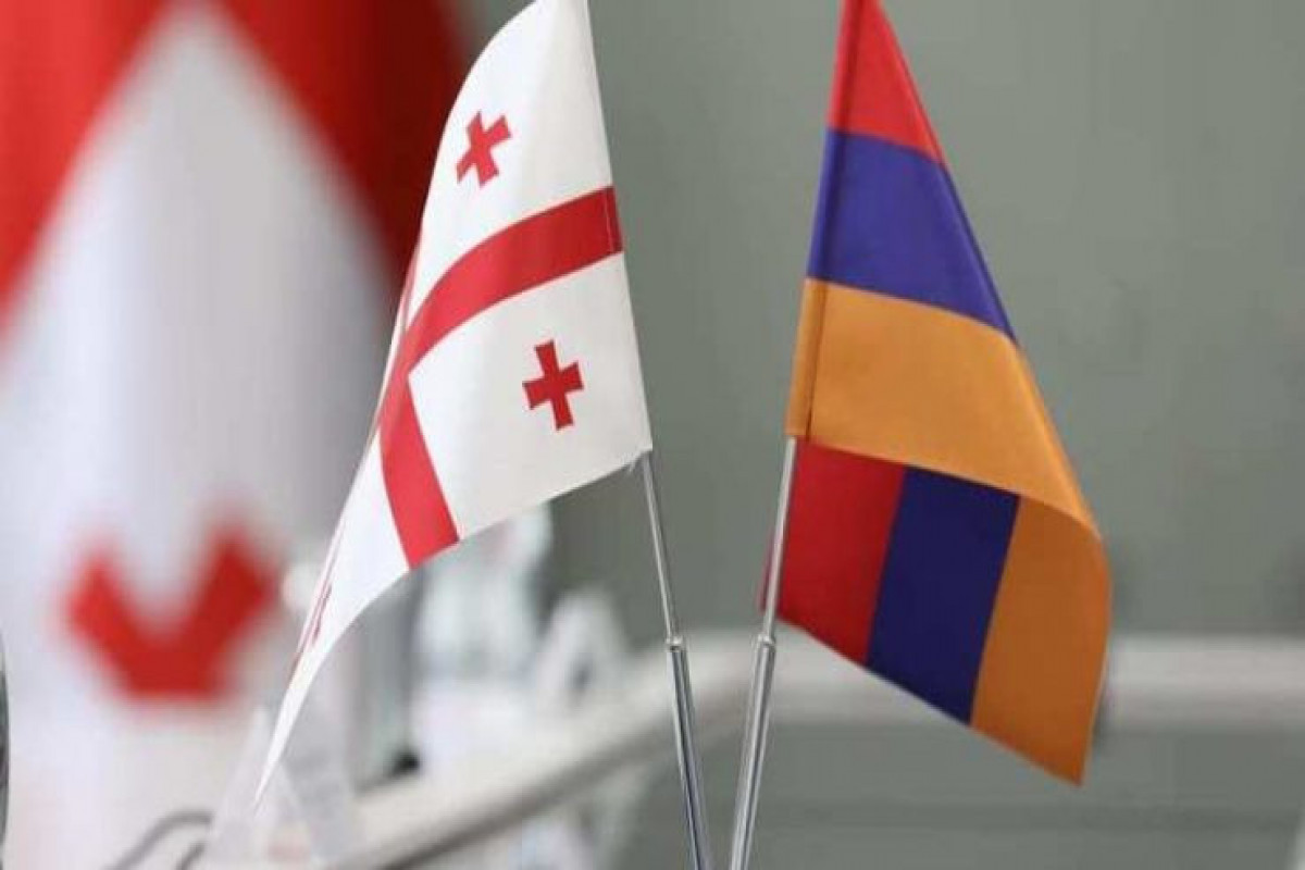 Премьер-министры Армении и Грузии провели телефонный разговор