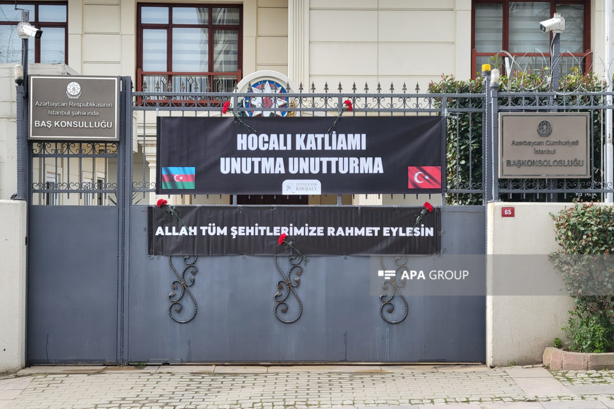 На центральных улицах Стамбула установлены билборды о реалиях Ходжалы - ФОТО 
