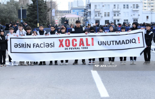 Азербайджанский народ чтит память жертв Ходжалинской трагедии -ФОТОЛЕНТА 