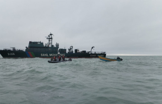 За нарушение границы на катере в Каспийском море задержаны граждане Ирана-ВИДЕО 