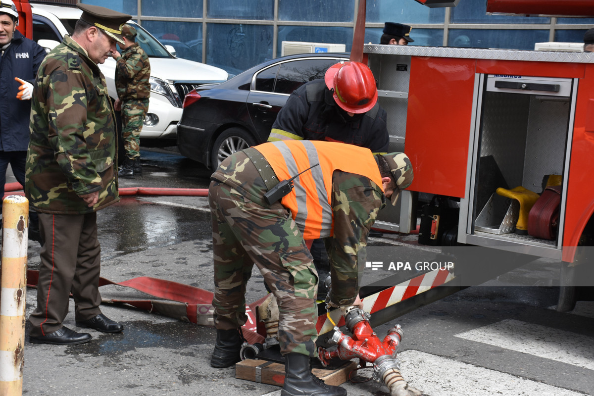 МЧС Азербайджана: За минувшие сутки осуществлено 33 выезда на пожары, спасены 6 человек