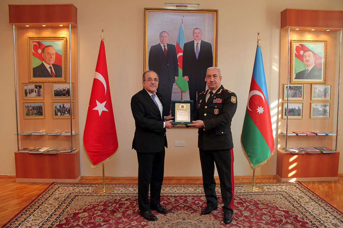 Замминистра национальной обороны Турции посетил военный институт -ВИДЕО 