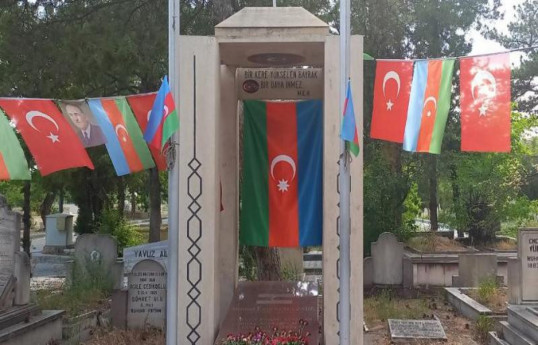 Посольство: На могиле Мамеда Эмина Расулзаде в Анкаре проводятся работы по благоустройству
