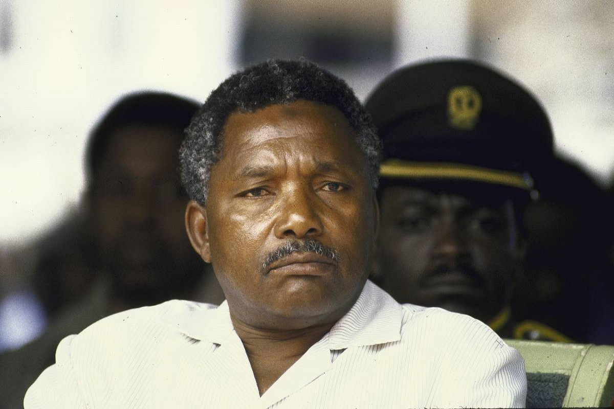 Умер экс-президент Танзании, в стране объявлен семидневный траур