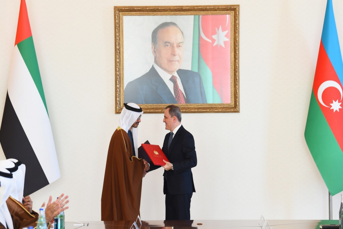 Состоялась встреча президентов Азербайджана и ОАЭ в расширенном составе -ОБНОВЛЕНО-1 