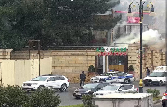 В бакинском ресторане «Шаурма 1» произошел пожар