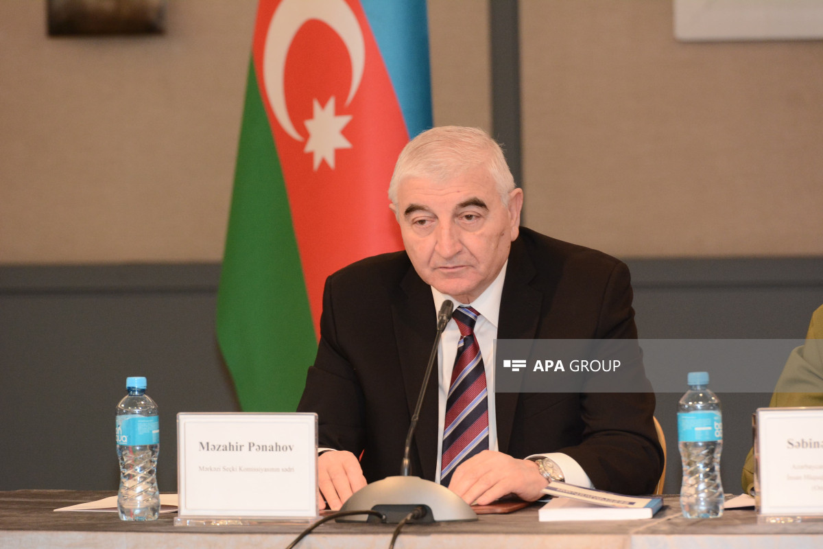 В Баку проведен «круглый стол» на тему «Обеспечение избирательного права граждан» - ФОТО 