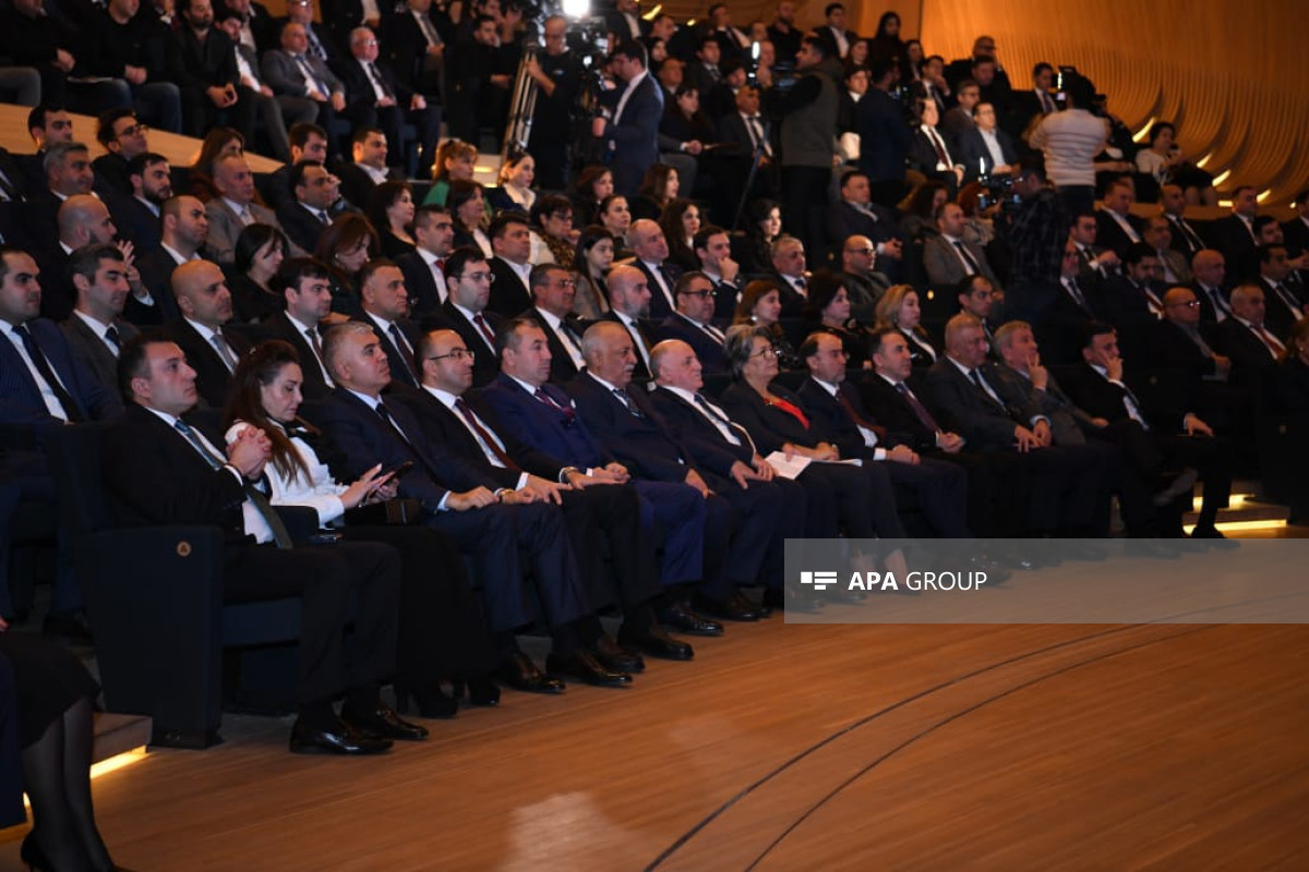 В Баку состоялась конференция «Партнерство между государством и предпринимателями: основа устойчивой экономики»