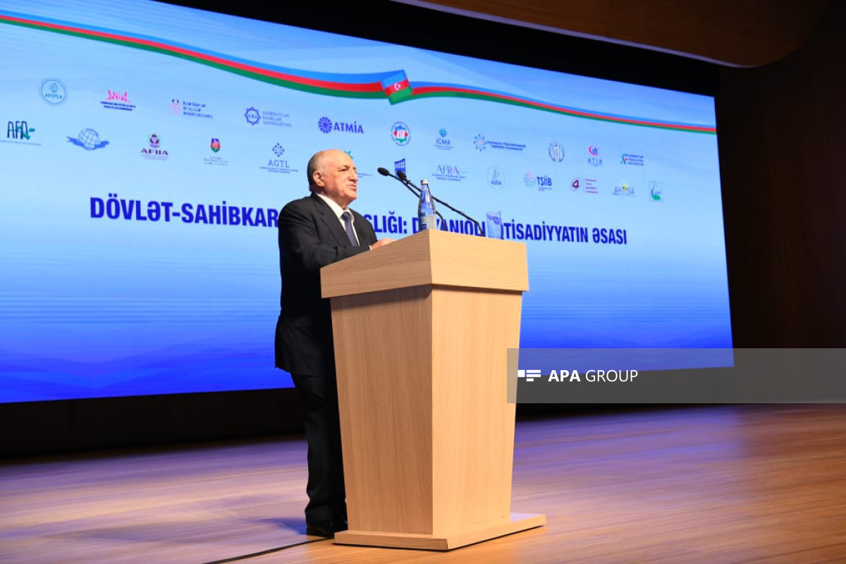 В Баку состоялась конференция «Партнерство между государством и предпринимателями: основа устойчивой экономики»