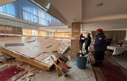 В Баку обрушился потолок в церемониальном доме, 3 человека пострадали-ОБНОВЛЕНО-1 -ВИДЕО 