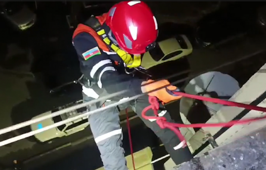 МЧС Азербайджана распространило кадры спасательной операции - ВИДЕО 