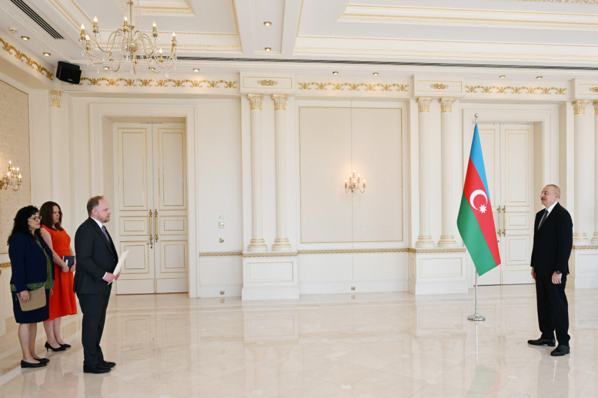 Президент Азербайджана: Важнейшим условием мирного соглашения является изменение Конституции Армении