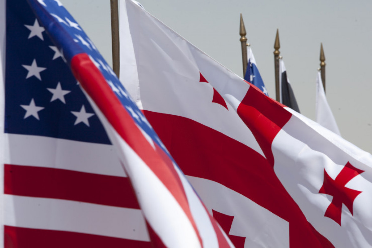 США заморозили помощь Грузии