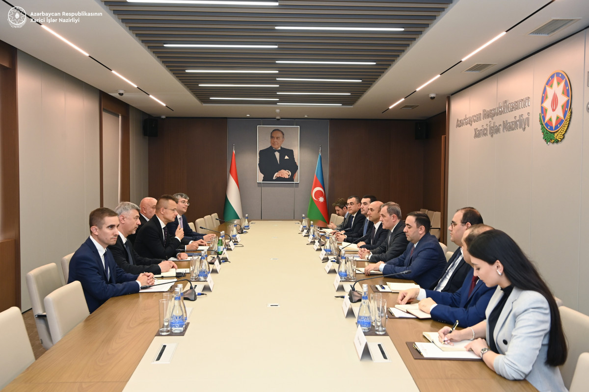 Состоялась встреча министров иностранных дел Азербайджана и Венгрии в расширенном составе - ОБНОВЛЕНО 