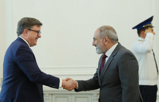 Пашинян обсудил с помощником Блинкена мирные переговоры  с Азербайджаном и делимитацию