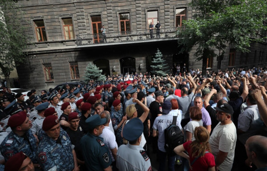 Оппозиция объявила проведение 13 июня акции протеста у здания правительства Армении-ОБНОВЛЕНО 