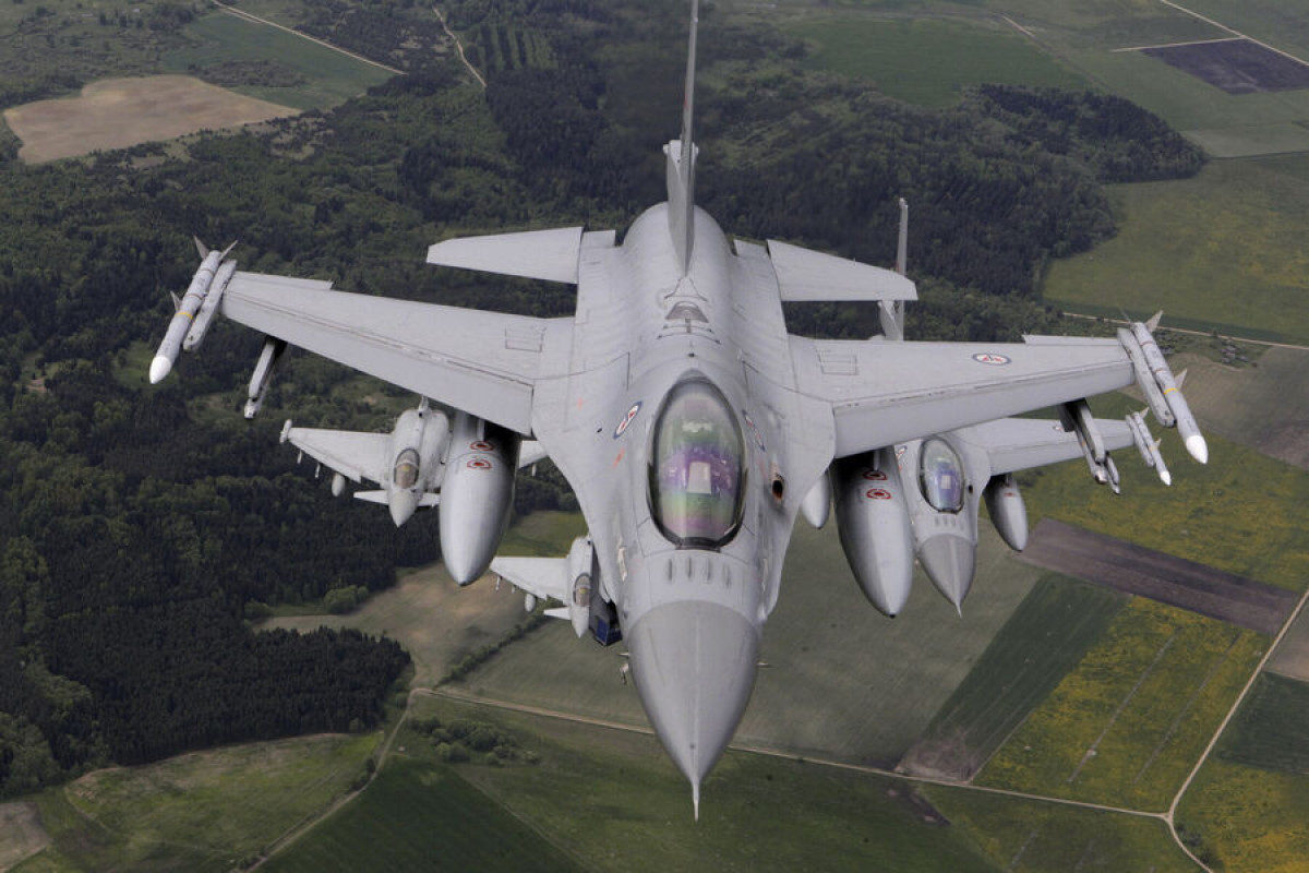 Зеленский заявил о поставках Украине F-16 в ближайшее время