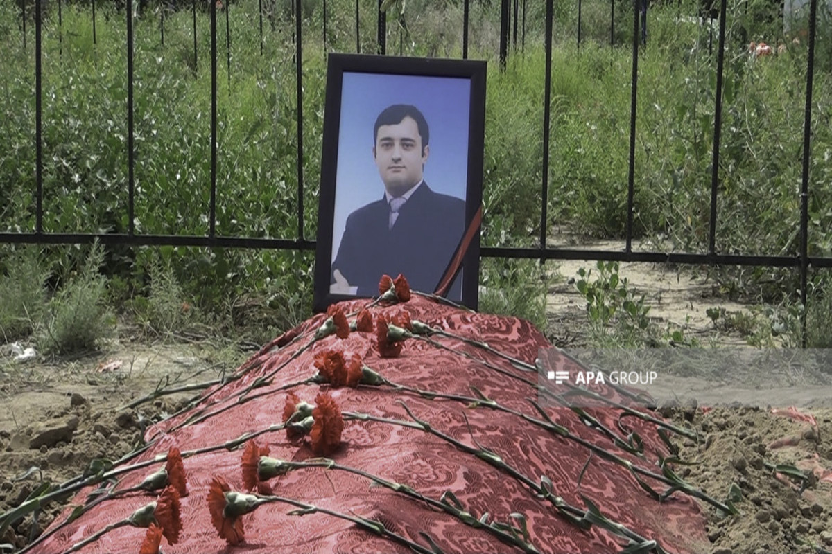 Журналист Сархан Кямаллы похоронен