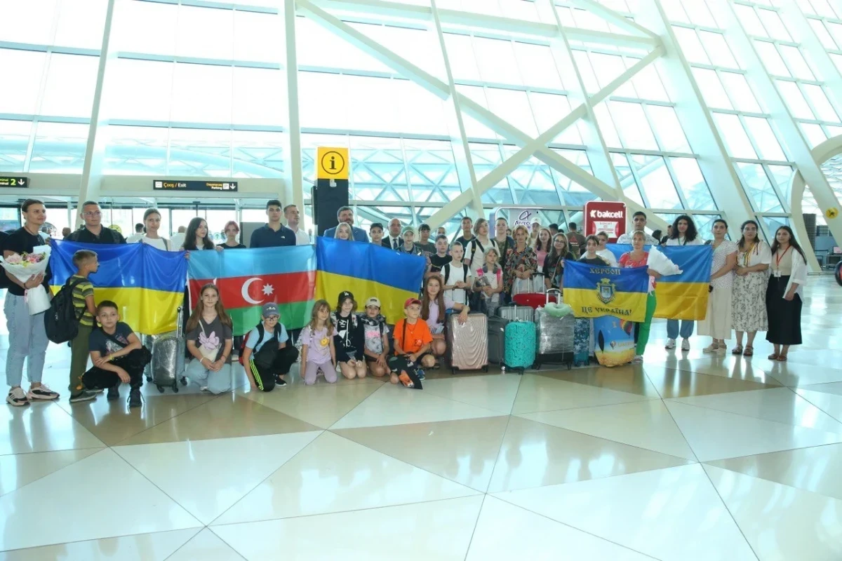 Еще 30 детей из Украины прибыли в Азербайджан в целях реабилитации