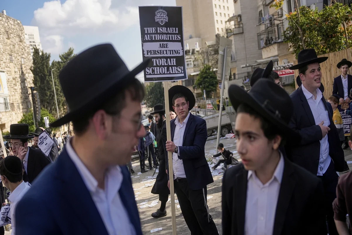 Верховный суд Израиля постановил призывать в армию евреев-ультраортодоксов