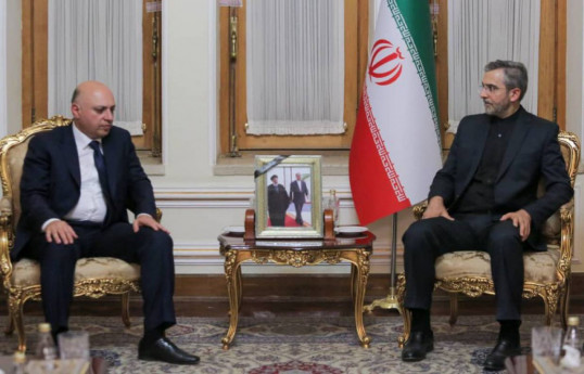 Состоялась встреча между представителями МИД Ирана и Азербайджана