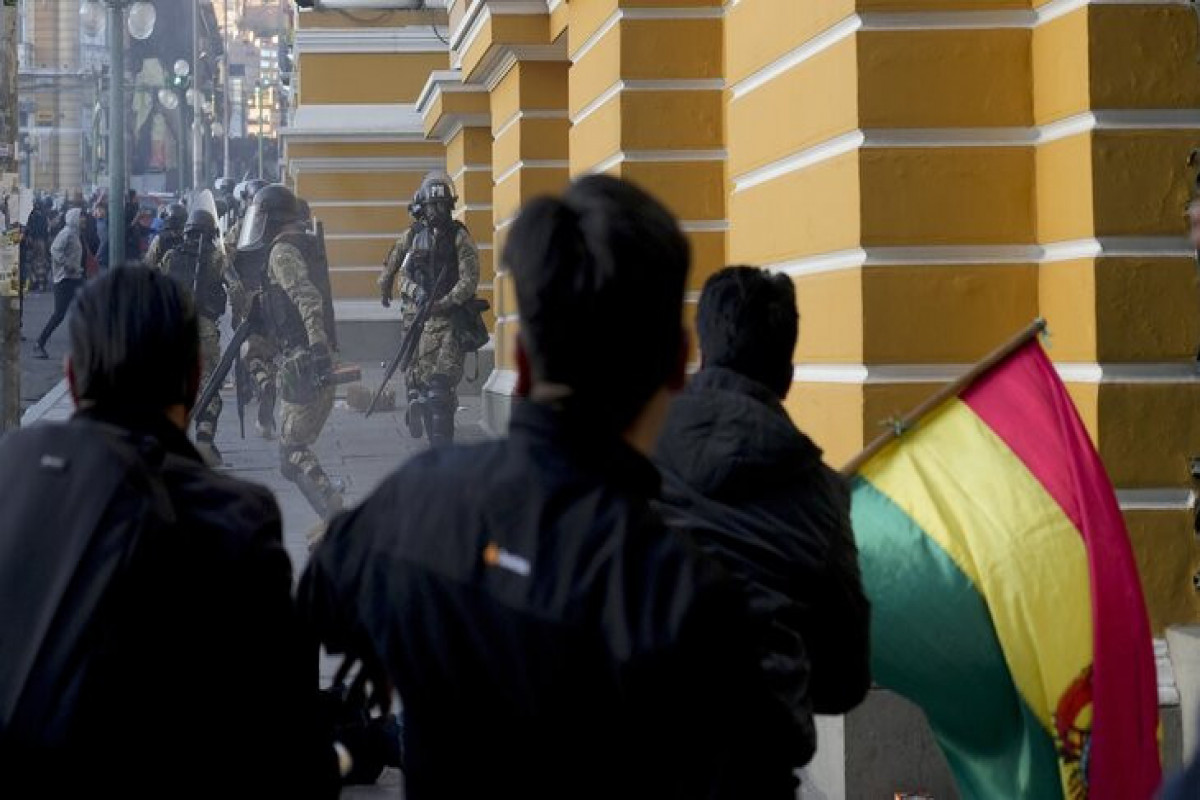 В ходе попытки госпереворота в Боливии не менее 9 человек получили огнестрельные ранения