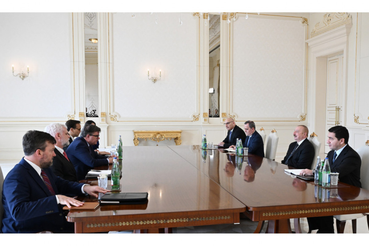 Встреча Президента Азербайджана с помощником госсекретаря США по вопросам Европы и Евразии