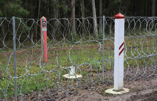 В МО Беларуси сообщили о росте напряженности на границе с Украиной