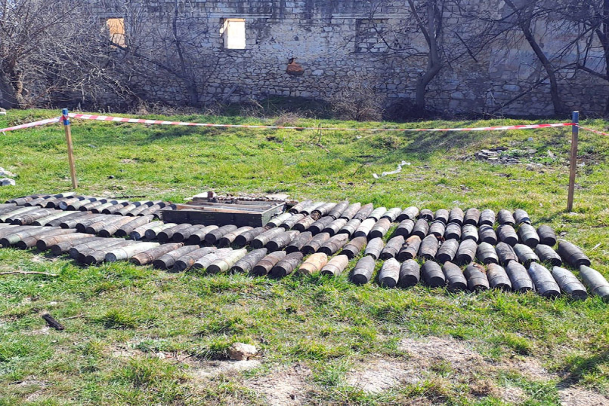Минобороны Азербайджана: До настоящего времени от мин и НРБ очищено 36 260 га территории -<span class="red_color">ВИДЕО