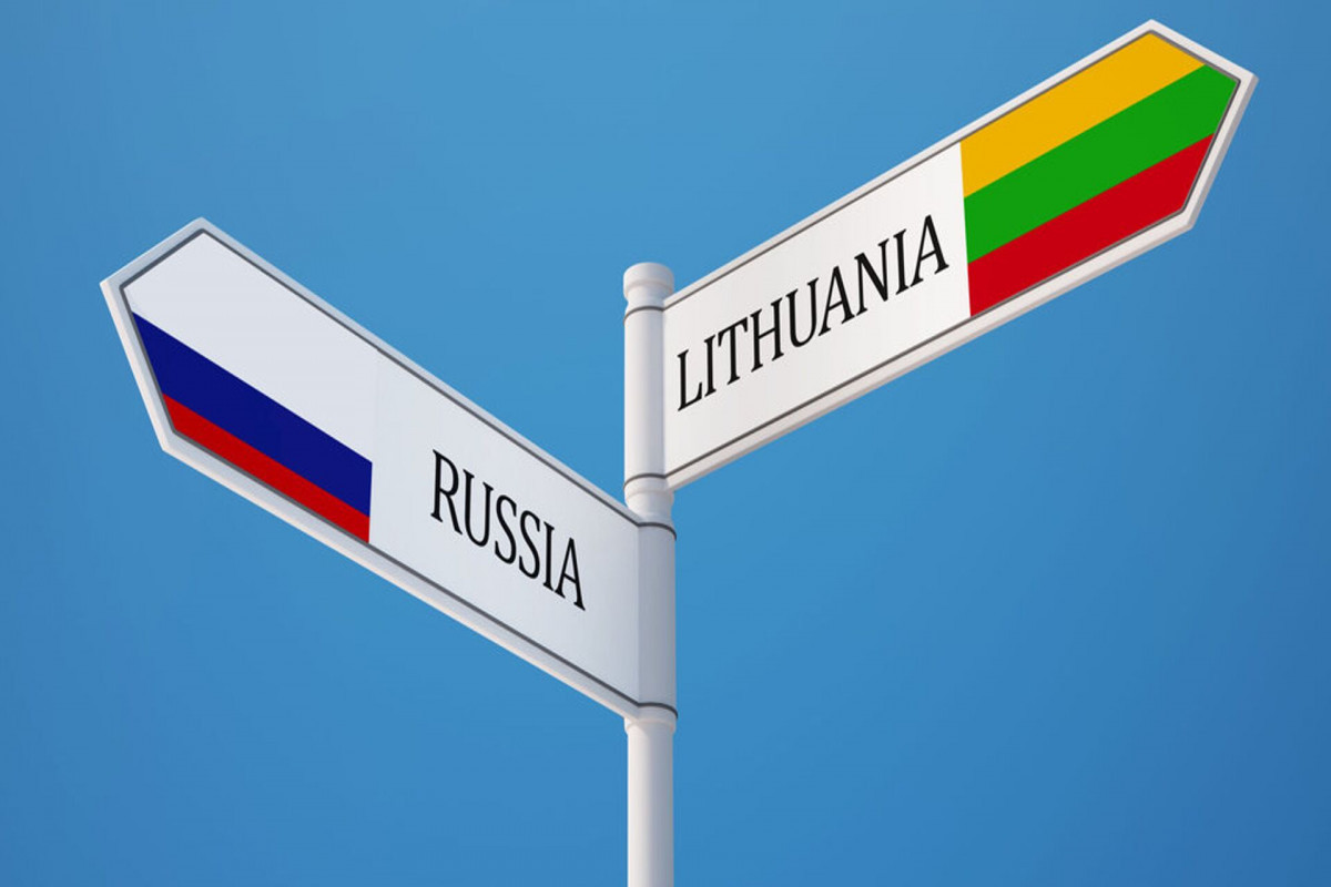 В Литве конфискуют автомобили с российскими номерами, которые не покинут страну до 11 марта