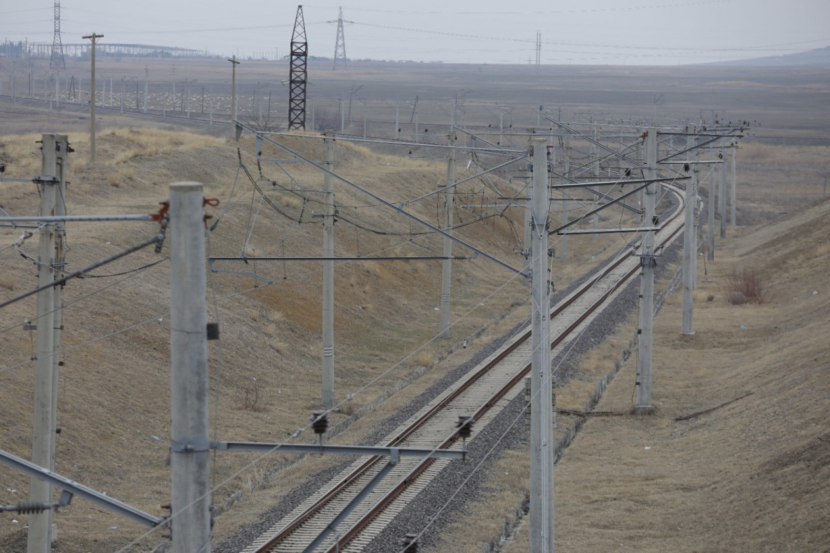 АЖД: Завершается модернизация ж/д линии Баку-Тбилиси-Карс - ФОТО 