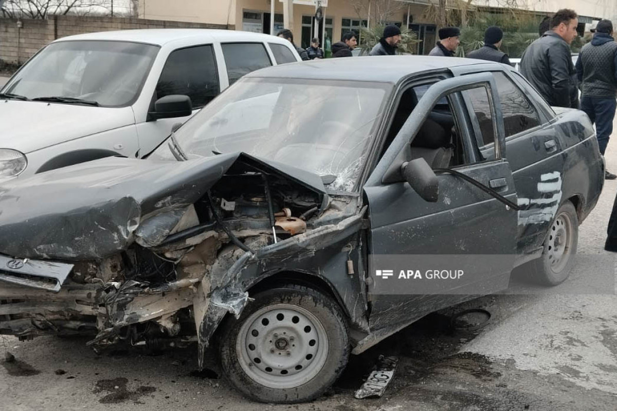 В северном регионе Азербайджана столкнулись два легковых автомобиля, есть пострадавшие - <span class="red_color">ФОТО