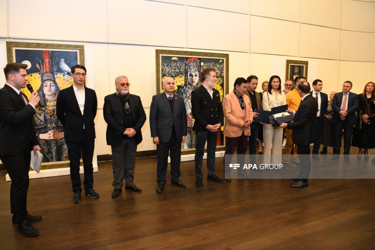 В Баку остоялось открытие международной выставки ТОМРИС-ФОТО 