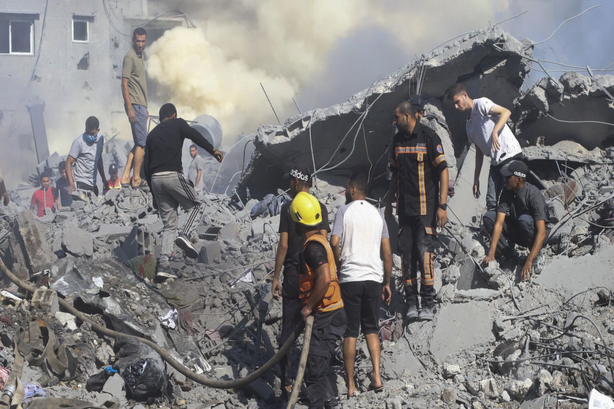 СМИ: Десятки человек стали жертвами израильских авиаударов по Газе