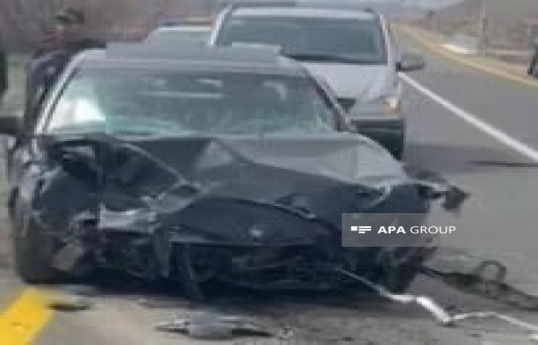 В  ДТП в Азербайджане  погибли 3 человека, еще 3 пострадали -ФОТО 